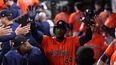 Cubano Yordan Álvarez desata su poder con dos jonrones y lidera las Grandes Ligas en OPS