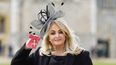 La cantante británica Gaynor Sullivan, también conocida como Bonnie Tyler, posa con su medalla tras ser nombrada Miembro de la Orden del Imperio Británico (MBE) durante una ceremonia de investidura en el Castillo de Windsor el 1 de febrero de 2023. La cantante británica Gaynor Sullivan, también conocida como Bonnie Tyler, posa con su medalla tras ser nombrada Miembro de la Orden del Imperio Británico (MBE) durante una ceremonia de investidura en el Castillo de Windsor el 1 de febrero de 2023.