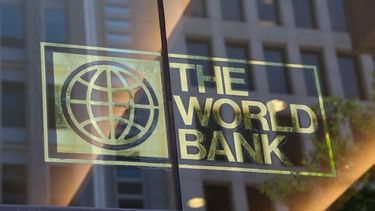 El Banco Mundial (BM).