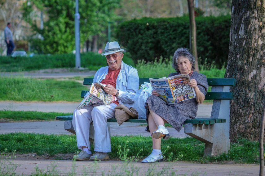 &nbsp; Pareja de personas mayores&nbsp; &nbsp;