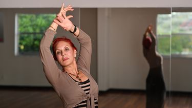 La maestra de baile Clara Salazar.