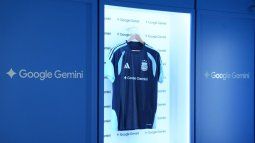 Uniforme de la selección de Argentina con el sponsor de Google Uniforme de la selección de Argentina con el sponsor de Google