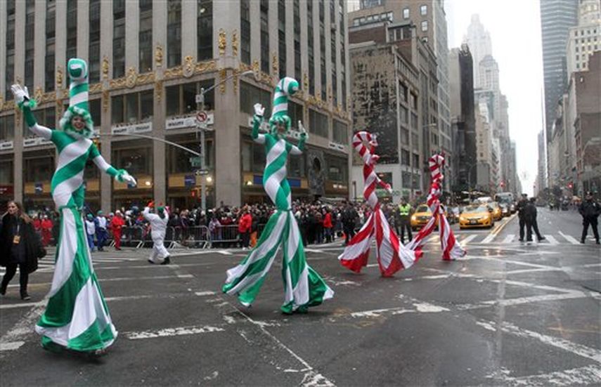 Nueva York se llena de colores y globos gigantes en desfile del Día de  Acción de Gracias