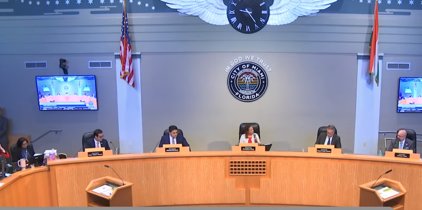 Pleno de la Comisión de Miami.