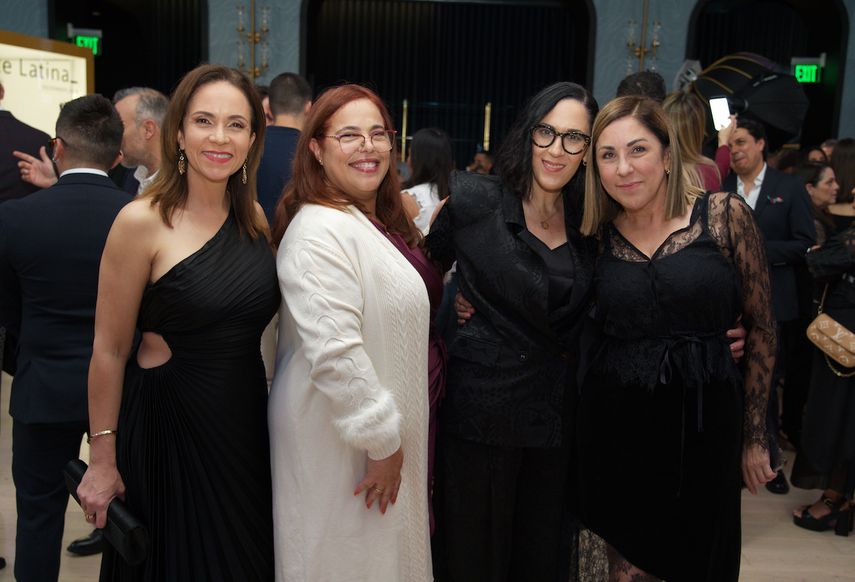 Gabriela Perozo, Iliana Lavastida, Leah Soibel y Zairenna Barbosa.&nbsp;