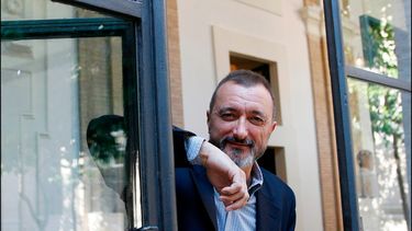 El escritor español Arturo Pérez-Reverte.