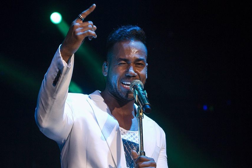 Romeo Santos se suma a Marc Anthony y Vicentico en Festival Viña del Mar 2015