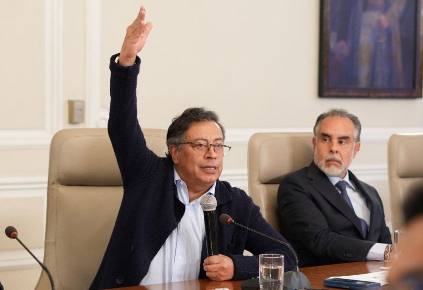 El gobernante de Colombia, Gustavo Petro y su jefe de gabinete Armando Benedetti.