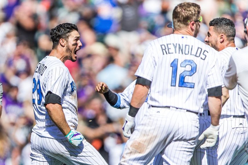 Arenado decidió la victoria de Colorado en el noveno episodio con su jonrón 15 de la temporada.