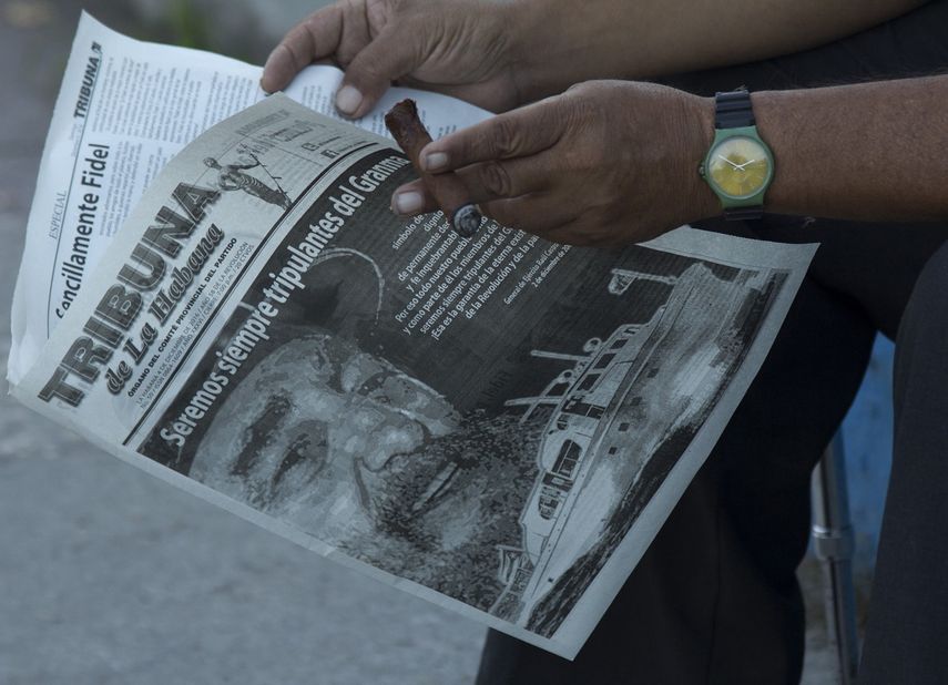 Portada de Tribuna de La Habana, un día después de la inhumación de las cenizas de Fidel Castro