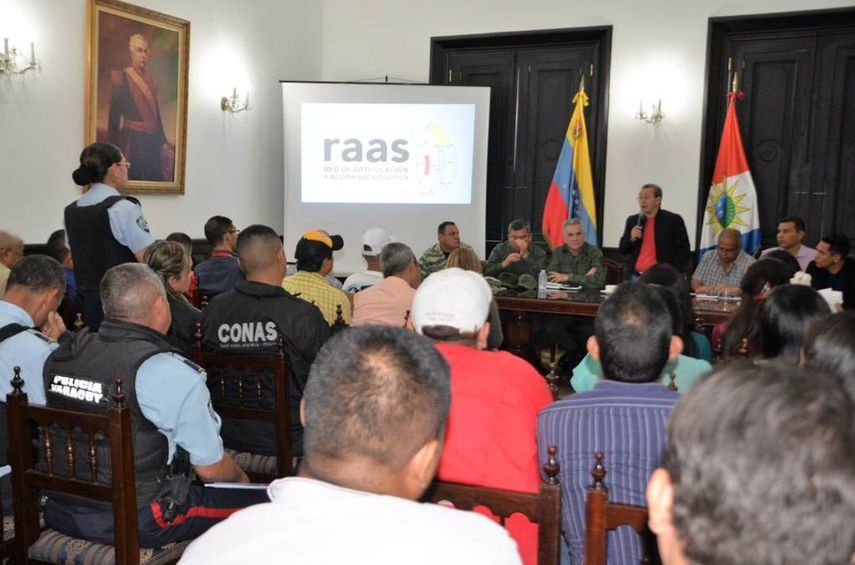 Afectos al régimen de Nicolás Maduro sostienen un encuentro a propósito del fortalecimiento de las RAAS en el estado de Yaracuy, en mayo de 2018.