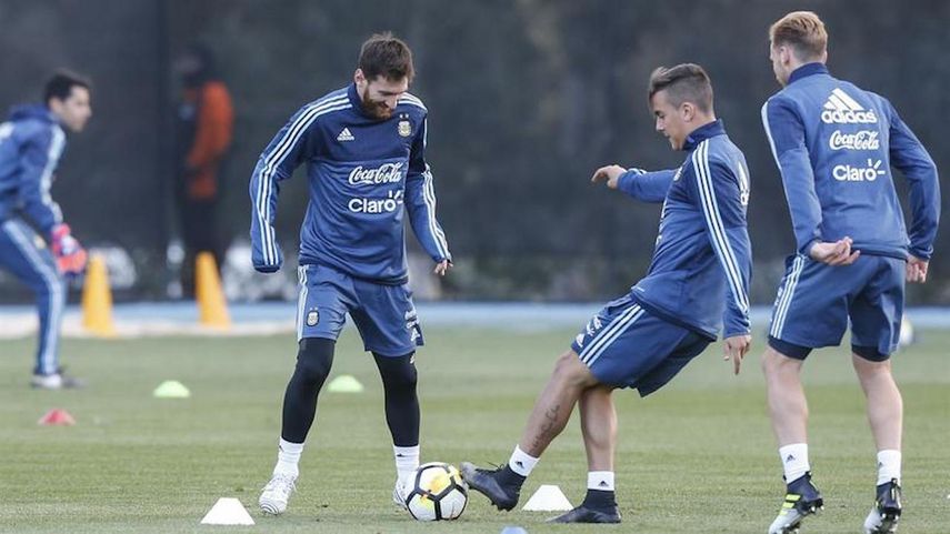 Con Lionel Messi a la cabeza, la selección argentina trabaja en suelo australiano.