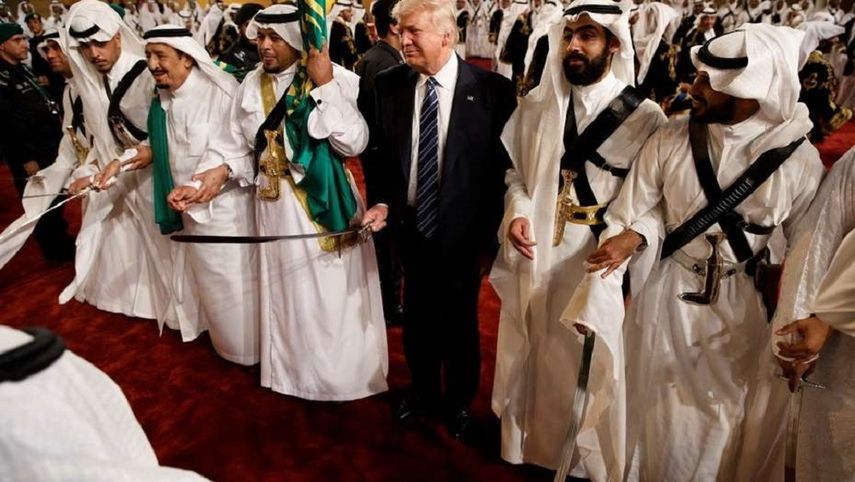 Donald Trump en Arabia Saudita, en el inicio de su primera gira mundial.