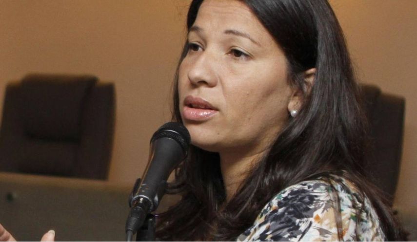 La representante del CNE no se atrevió a precisar si las elecciones del Parlamento, los Consejos Legislativos y las Cámaras Municipales se harán este año.