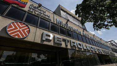 Fotografía de la sede de la empresa estatal Petróleos de&nbsp;Venezuela en Caracas.