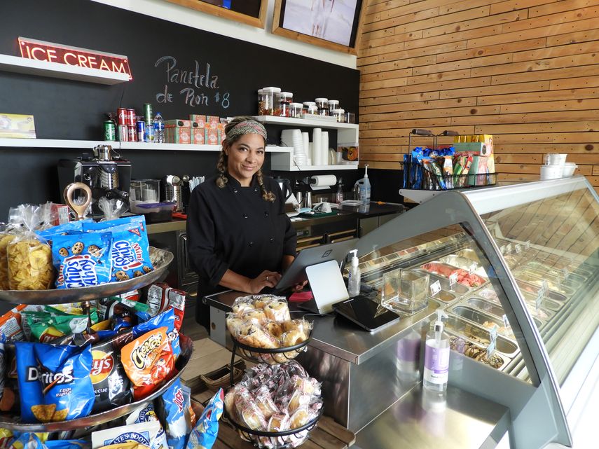 Denise Hotze, dueña de la fábrica de helados Paradise Beach Gelato.&nbsp;