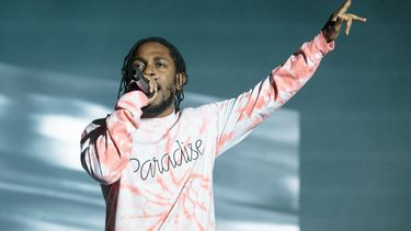 En esta foto de archivo tomada el 8 de octubre de 2016, el rapero Kendrick Lamar se presenta durante el Festival de Música Austin City Limits 2016 en Zilker Park en Austin, Texas.&nbsp; &nbsp;