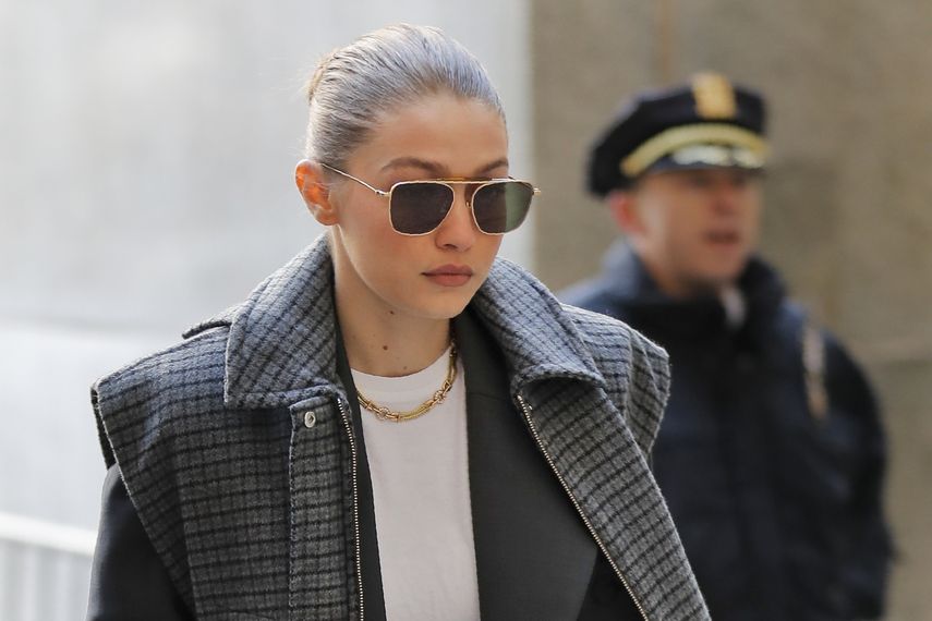 La supermodelo Gigi Hadid llega a un tribunal en Manhattan durante el proceso de selecci&oacute;n del jurado para el juicio de Harvey Weinstein el jueves 16 de enero.&nbsp;