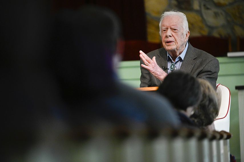 En esta fotograf&iacute;a del 3 de noviembre de 2019, el expresidente estadounidense Jimmy Carter habla en la Iglesia Bautista Maranatha en Plains, Georgia.