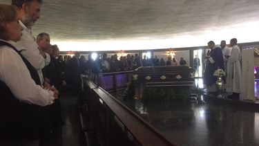 Familiares y amigos asistieron a su misa de despedida.&nbsp;