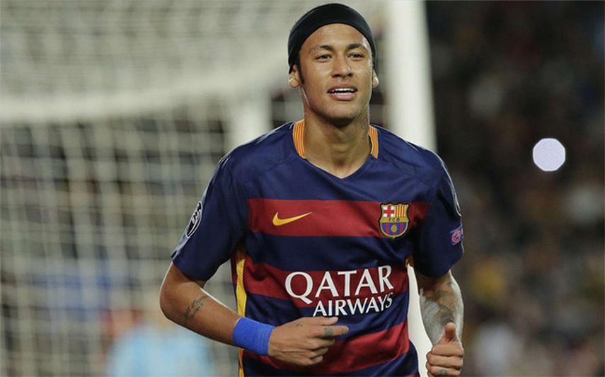 Neymar ha manifestado querer quedarse en el barça. (ARCHIVO)