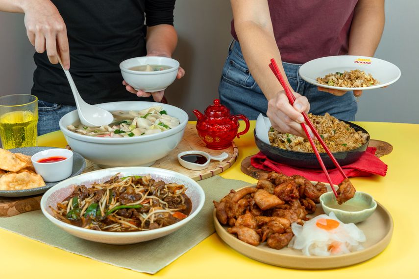Platos del menú de Chifa Du Kang.