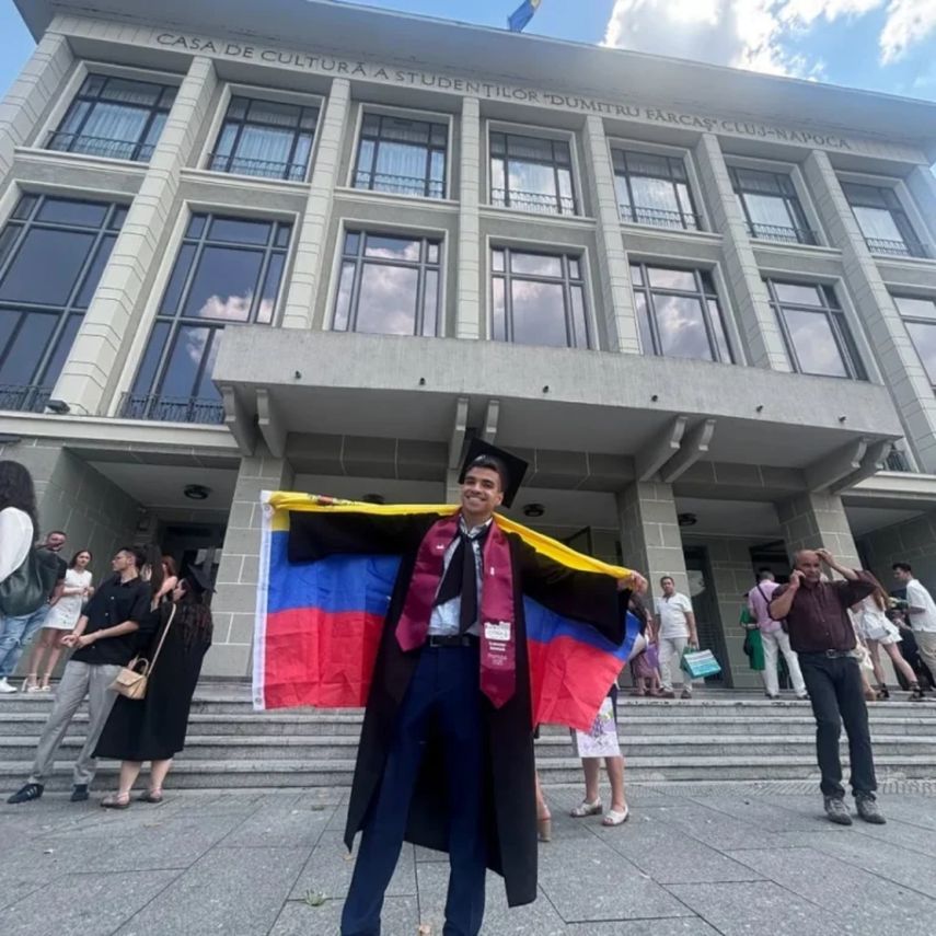 Estudiante venezolano Juan Pablo Barrios Guillén, honores en Rumanía.&nbsp;