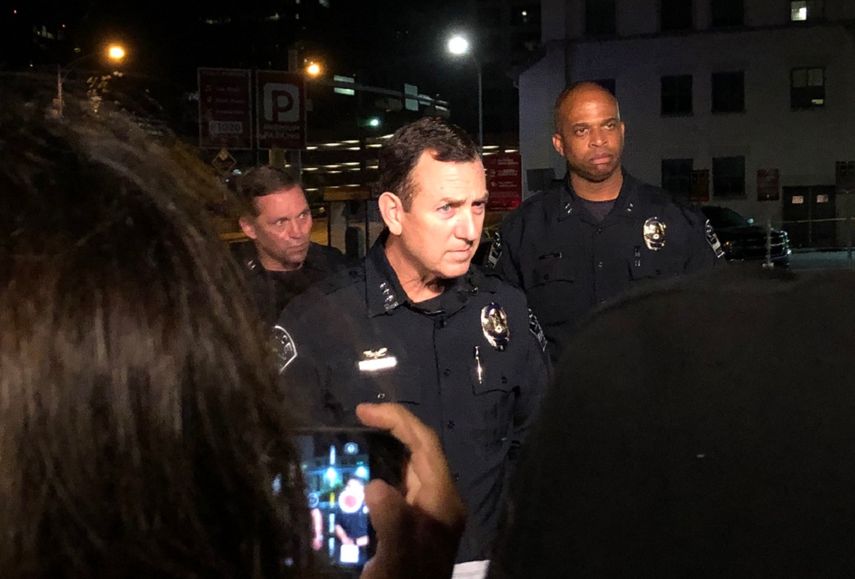 Troy Gay, jefe asistente de la Policía de Austin, Texas, ofrece declaraciones a los medios.