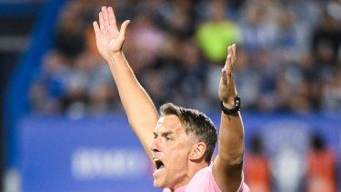 Phil Neville, técnico del Inter Miami, reacciona durante el partido ante el Montreal, el 27 de mayo de 2023&nbsp;
