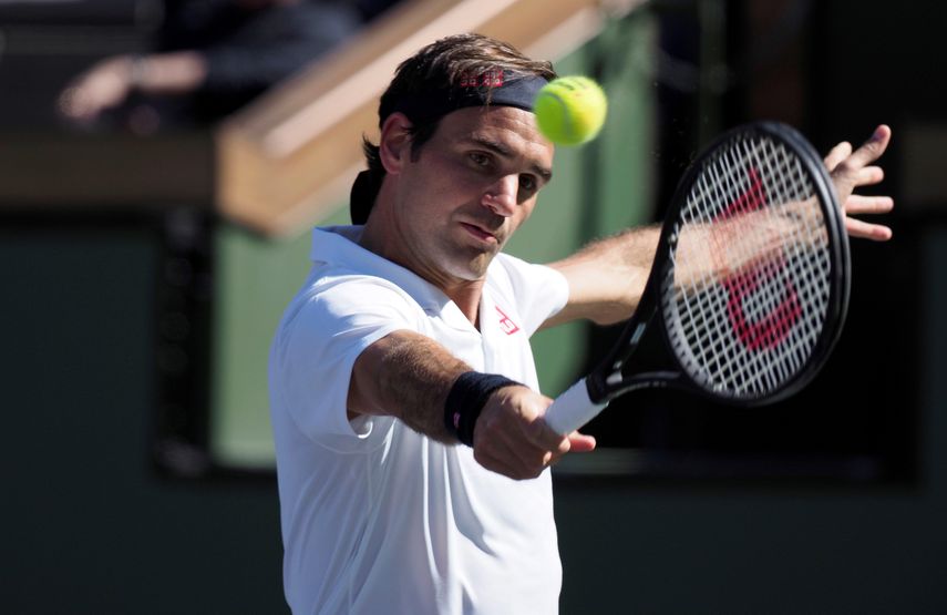 Federer, de 37 años, se medirá este viernes al polaco Hubert Hurkacz, un duelo inédito hasta ahora. Hurkacz viene de imponerse al canadiense Denis Shapovalov por 7-6(3), 2-6 y 6-3.