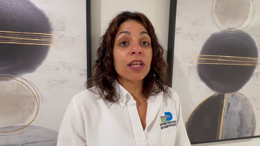 Katherine Pérez, funcionaria de la Oficina de Protección al Consumidor de Miami-Dade. Katherine Pérez, funcionaria de la Oficina de Protección al Consumidor de Miami-Dade.