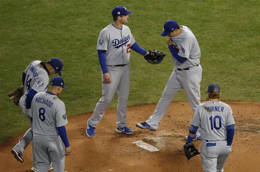 Los actuales campeones de las Grandes Ligas, están abajo en la serie ante los Medias Rojas por 2-0