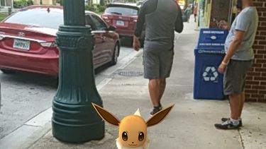  Capturar un Eevee como este puede ayudar al jugador a ganar una posterior batalla. (FOTOS: MARCOS MORENO)