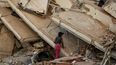 En Venezuela, los sismos dejaron grandes destrozos en edificios donde familiares esperan el rescate de víctimas En Venezuela, los sismos dejaron grandes destrozos en edificios donde familiares esperan el rescate de víctimas