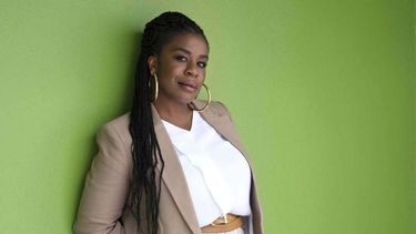 El papel de Aduba se extendió y le valió dos premios Emmy, dos SAG y un Globo de Oro.&nbsp;