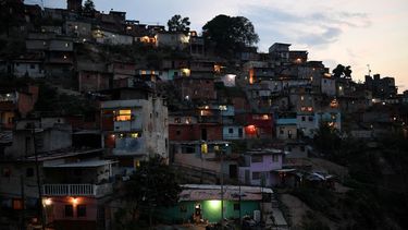 &nbsp; En la imagen, vista de las viviendas en una colina en el vecindario de San Agust&iacute;n, en Caracas, Venezuela, mayo de 2020.&nbsp; &nbsp;