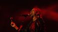 &nbsp;El vocalista de Café Tacvba, Rubén Albarrán&nbsp;canta durante un concierto en la Ciudad de M&eacute;xico, el s&aacute;bado 7 de diciembre.