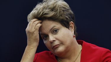 La suerte de Dilma Rousseff, presidenta suspendida de Brasil, está en manos de 81 senadores