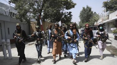 EEUU advierte que la amenaza de atentados persiste en Kabul. En la foto talibanes en Afganistán