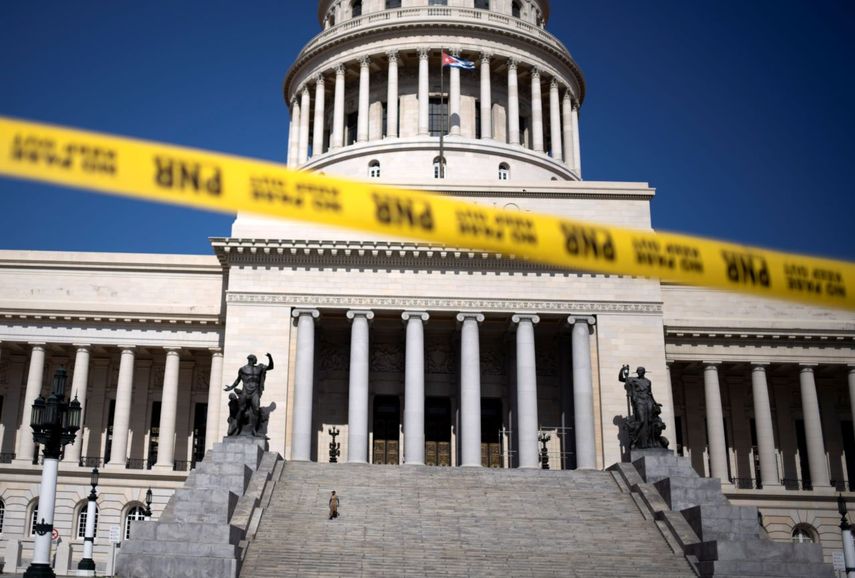 Fachada del edificio del Capitolio Nacional en La Habana, Cuba.&nbsp; &nbsp;