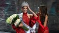 Miss Venezuela 2023 Ileana Márquez -del estado de Amazonas- es coronada por la saliente Miss Venezuela 2022, Diana Silva, durante el concurso de belleza Miss Venezuela en Caracas el 7 de diciembre de 2023. Márquez es la primera madre que se corona como Miss Venezuela.