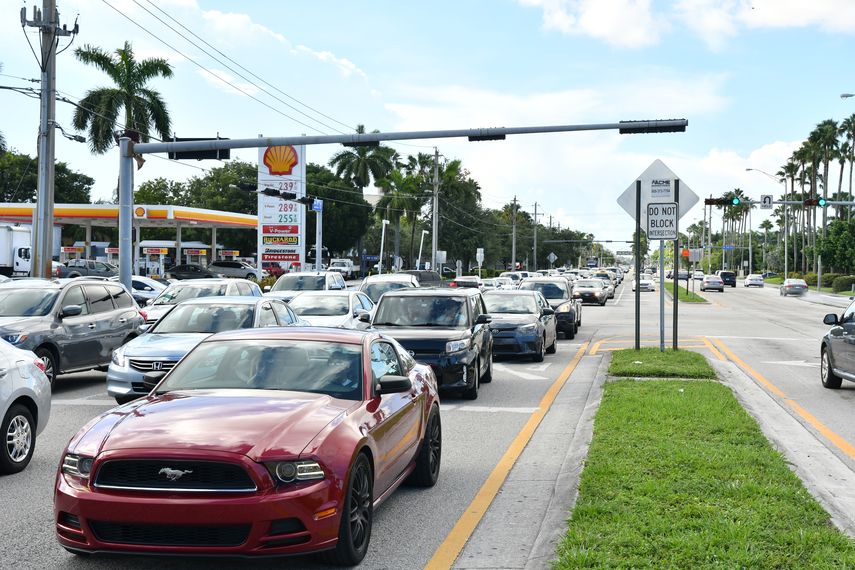 Muy probablemente en días o semanas estaremos viendo el inicio de un plan piloto para que los conductores de Miami-Dade puedan experimentar el sistema de carriles de tráfico reversible.