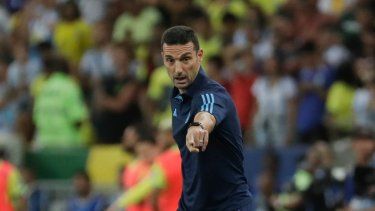 El técnico de Argentina Lionel Scaloni durante el partido contra Brasil en las eliminatorias del Mundial 2026, el martes 21 de noviembre de 2026, en Río de Janeiro.