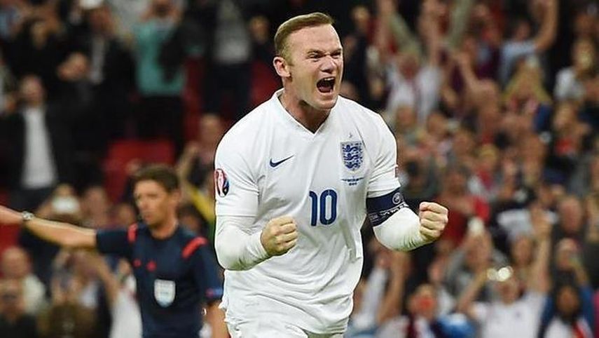 Rooney celebra el histórico gol. (EFE)