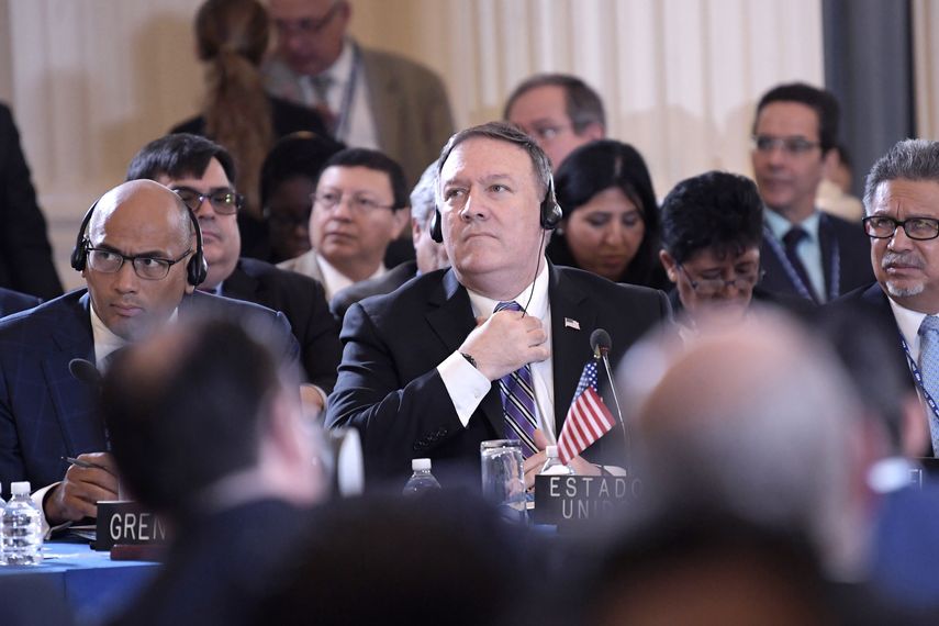Pompeo consideró que la suspensión de&nbsp;Venezuela,&nbsp;enviaría un mensaje a Maduro y le dejaría claro que solo pueden formar parte de la familia de naciones, que es la OEA, aquellos países que cumplen con los requisitos diplomáticos.