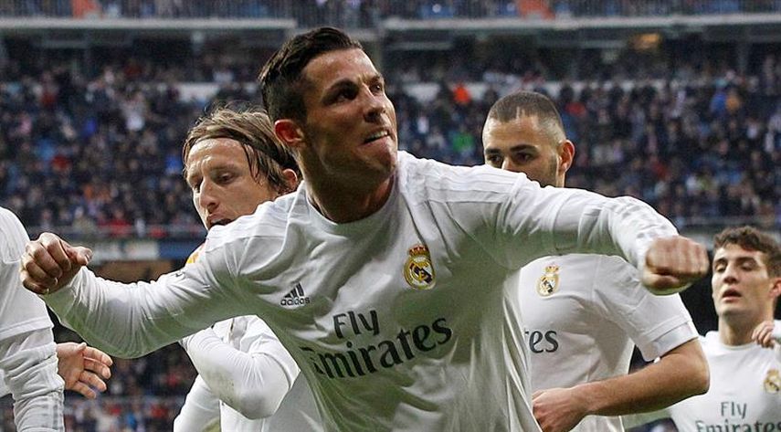Ronaldo espera que el Santiago Bernabeu responda al equipo. (EFE)