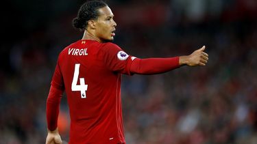 El central red, que vivía su primera nominación al Jugador del Año, acreditaba un doblete continental tras conquistar la pasada Liga de Campeones, donde fue nombrado mejor jugador de la final, y también recientemente la Supercopa de Europa, venciendo al Chelsea. Además, llegó con la selección de Países Bajos a la final de la Liga de Naciones, donde perdió precisamente ante la Portugal de CR7.