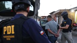 Operativo policial realizado para desmantelar una célula de la banda criminal venezolana Tren de Aragua y que además identificó a otro grupo de presuntas personas que también participaron en el crimen del exmilitar disidente venezolano Ronald Ojeda en Santiago el 22 de enero de 2025.