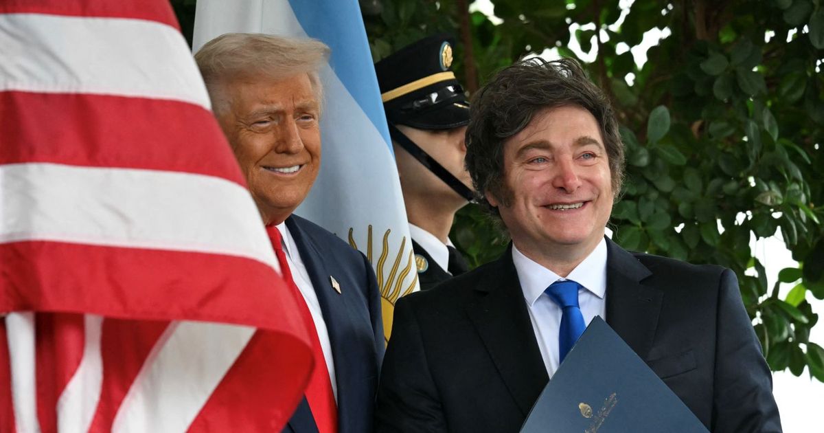 Trump felicita a Milei por su “victoria aplastante” en legislativas de Argentina