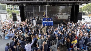Al menos tres de los 33 magistrados nombrados por el Parlamento venezolano el pasado 21 de julio, por considerar ilegítimos a los actuales jueces del TSJ, han solicitado protección en la embajada de Chile en Caracas.